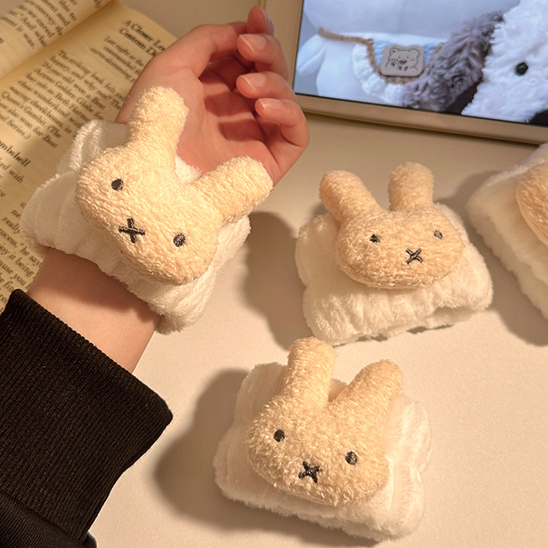 Miffy Rabbit Wristuardband Cre - Cleanser Face ulasan dan harga